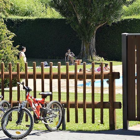 Bungalows Stel-Puigcerdà Bagian luar foto